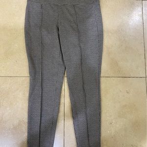 NWT Nine West plaid leggings
